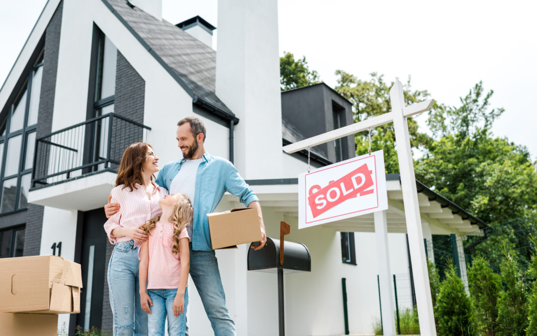 Selling A House Without a Realtor: Pros and Cons